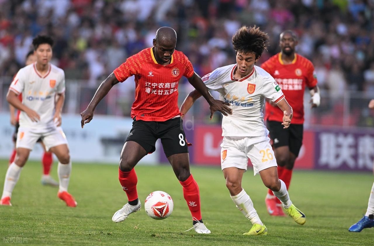 意甲关键时刻再迎强敌；北京国安防线松动；主帅态度——气氛紧张；资深球员宣示担当(意甲联赛特性及大数据精细)