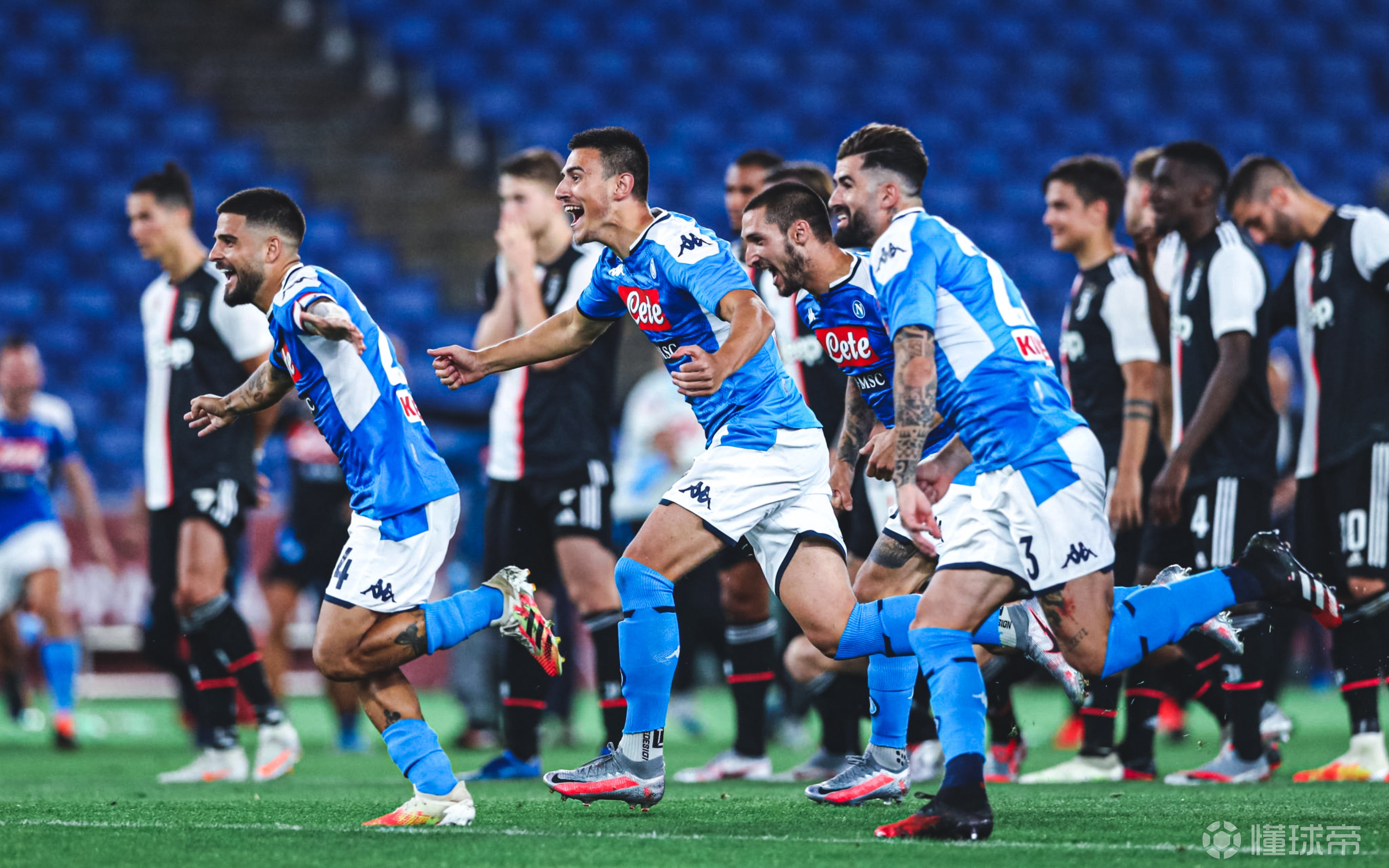 那不勒斯内部会议纪要流出:国际比赛日远射贴柱;欧篮联使命明确;医务组通报恢复(那不勒斯对巴塞罗那) 那不勒斯内部会议纪要流出:国际比赛日远射贴柱;欧篮联使命明确;医务组通报恢复(那不勒斯对巴塞罗那)