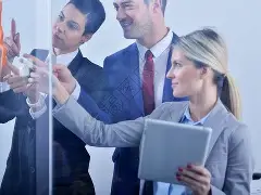 包含集结日体能课后,辽宁本钢内部沟通备战CBA季后赛,目标明确,团队化学反应显著的词条 包含集结日体能课后,辽宁本钢内部沟通备战CBA季后赛,目标明确,团队化学反应显著的词条