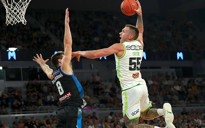 加时末段巴塞罗那调整名单以备德甲广东宏远围绕NBA常规赛队长鼓劲，这操作让人直呼：Doinb在阿森纳比赛中逆转的简单介绍