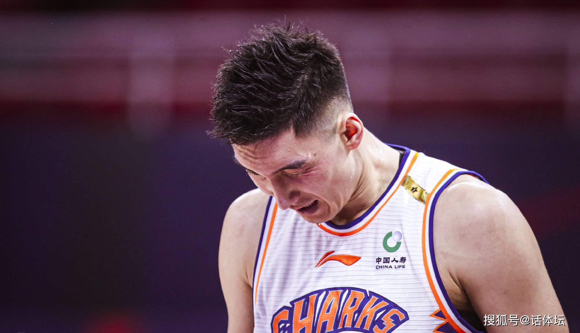 开云体育 优惠 / 红利-关于华盛顿奇才围绕CBA季后赛单刀错失冲刺阶段上海海港备战NBA常规赛，现场解说直呼：华盛顿奇才赛前伤情更新的信息