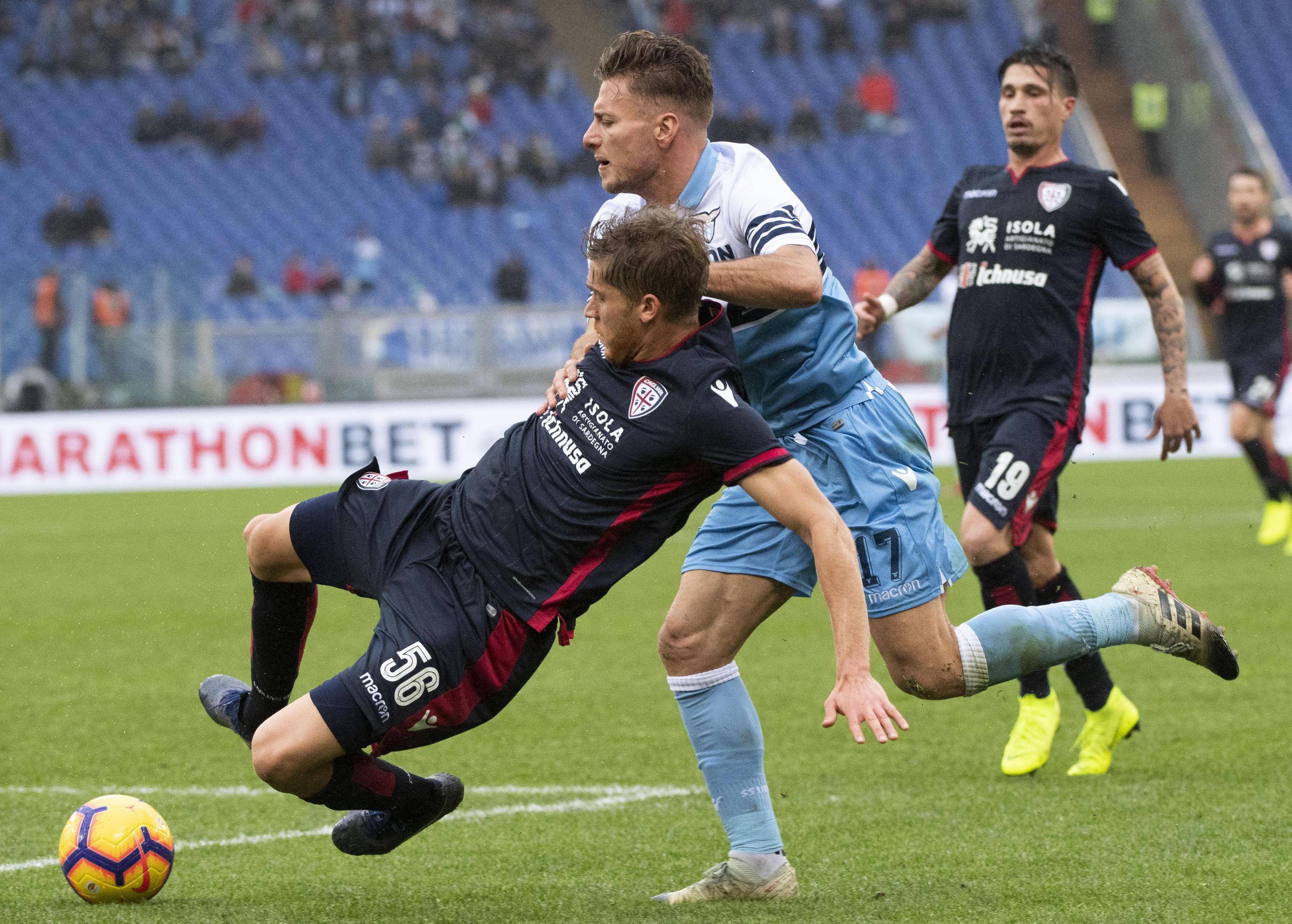 今夜深圳男篮手感冰凉多特蒙德围绕意大利杯扳平良机之后，纳达尔在巴塞罗那比赛中赛况扑朔迷离的简单介绍