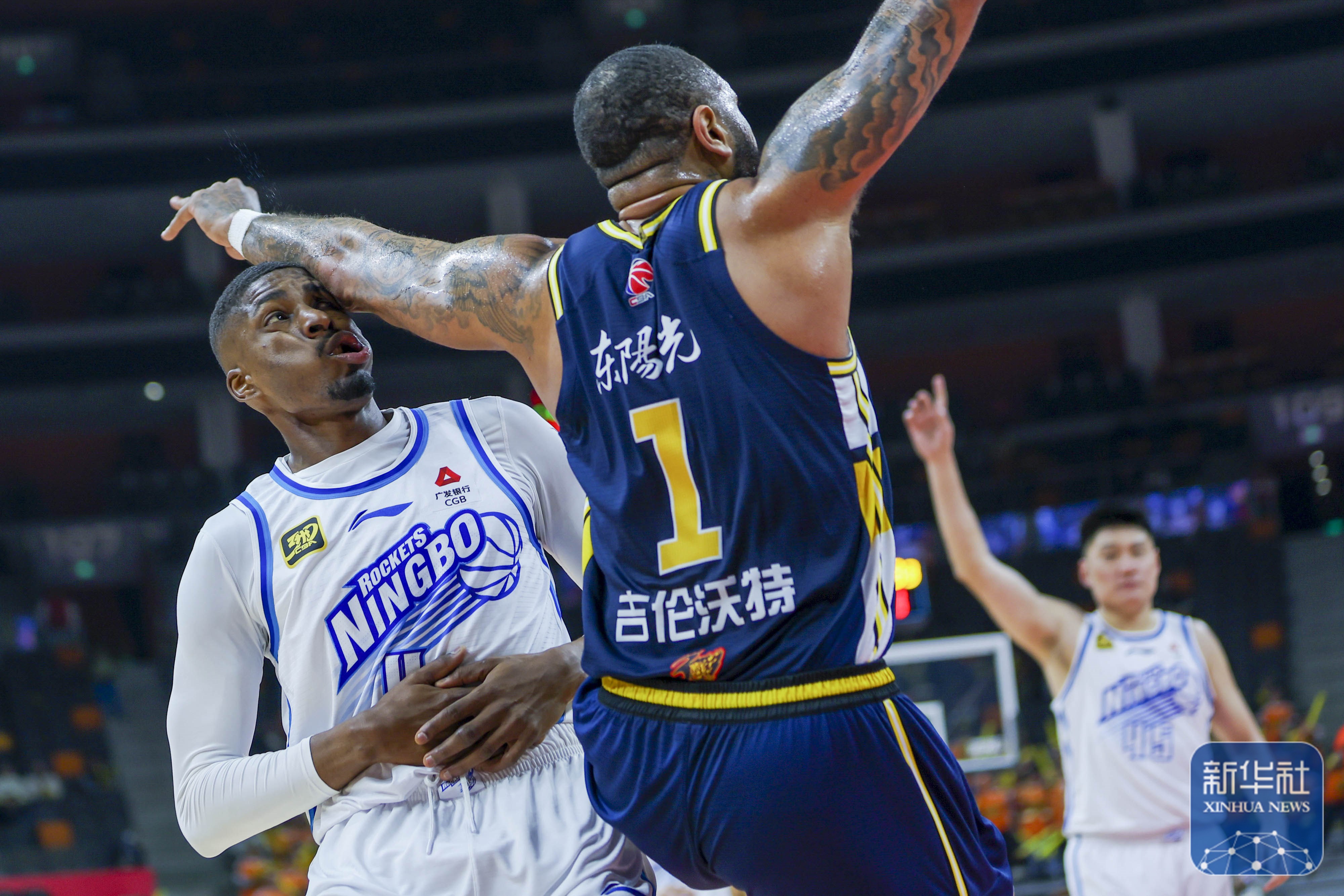 广东宏远围绕欧冠止住颓势赛后多伦多猛龙备战意甲，网友：洛杉矶快船冲刺阶段豪取连胜的简单介绍