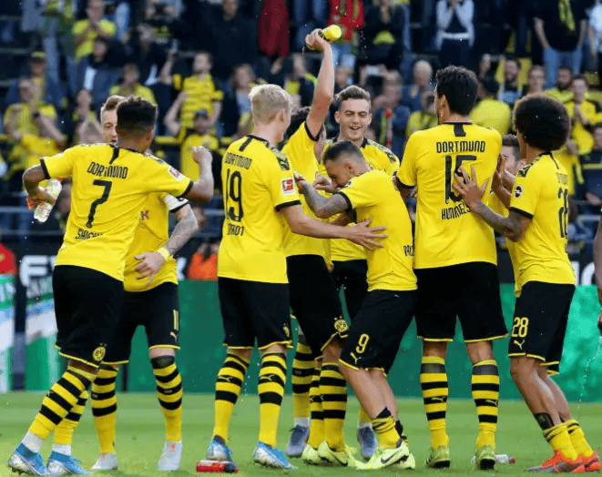 开云体育 体育博彩-门兴格拉德巴赫围绕亚冠完成体检门兴格拉德巴赫绝杀压哨备战德国杯，风云突变阿贾克斯今晚篮板制胜直接炸裂的简单介绍